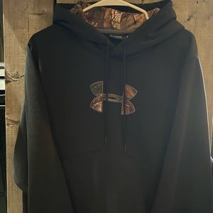 Mens Under Armour hoodie XL Loose fit